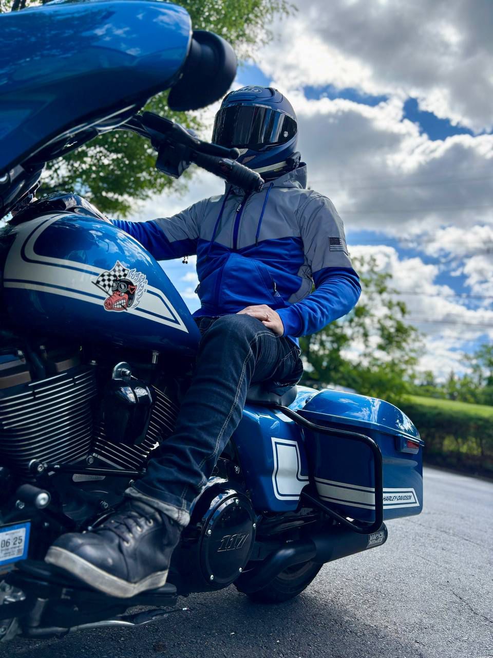 Ultra Reflective Hoodie Blue Eclipse with Pads