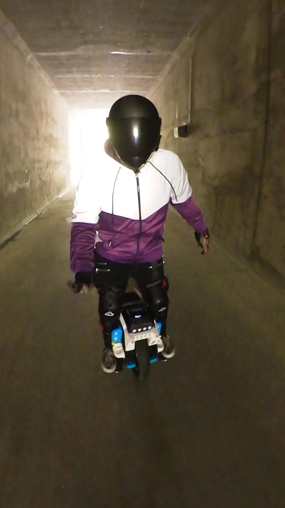 Ultra Reflective Hoodie Purple Eclipse with Pads