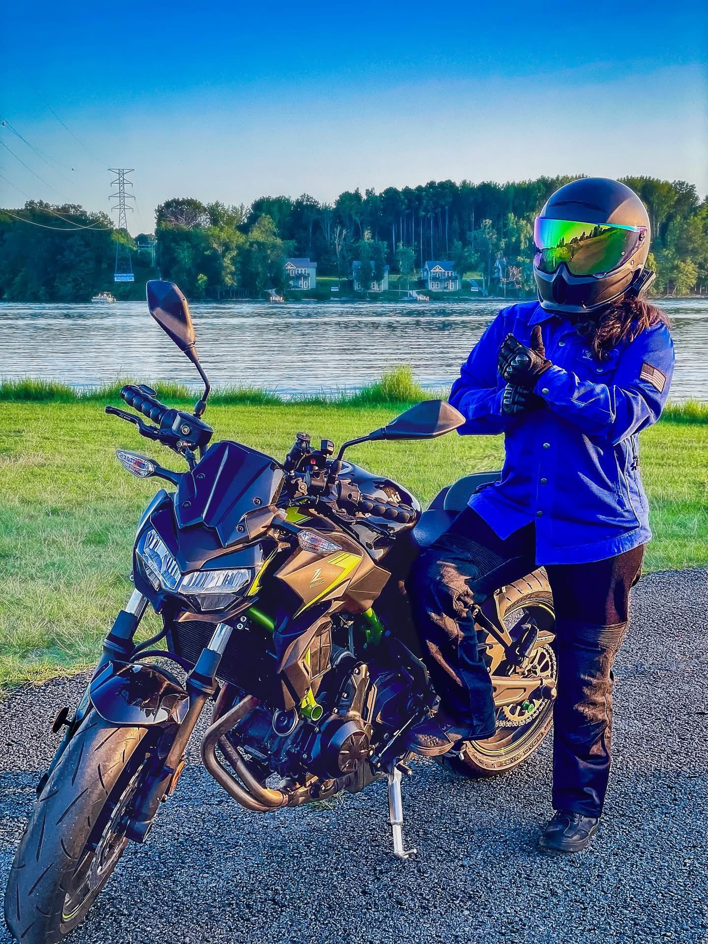 Protective Summer Mesh Shirt for Women - Blue Solid with Pads
