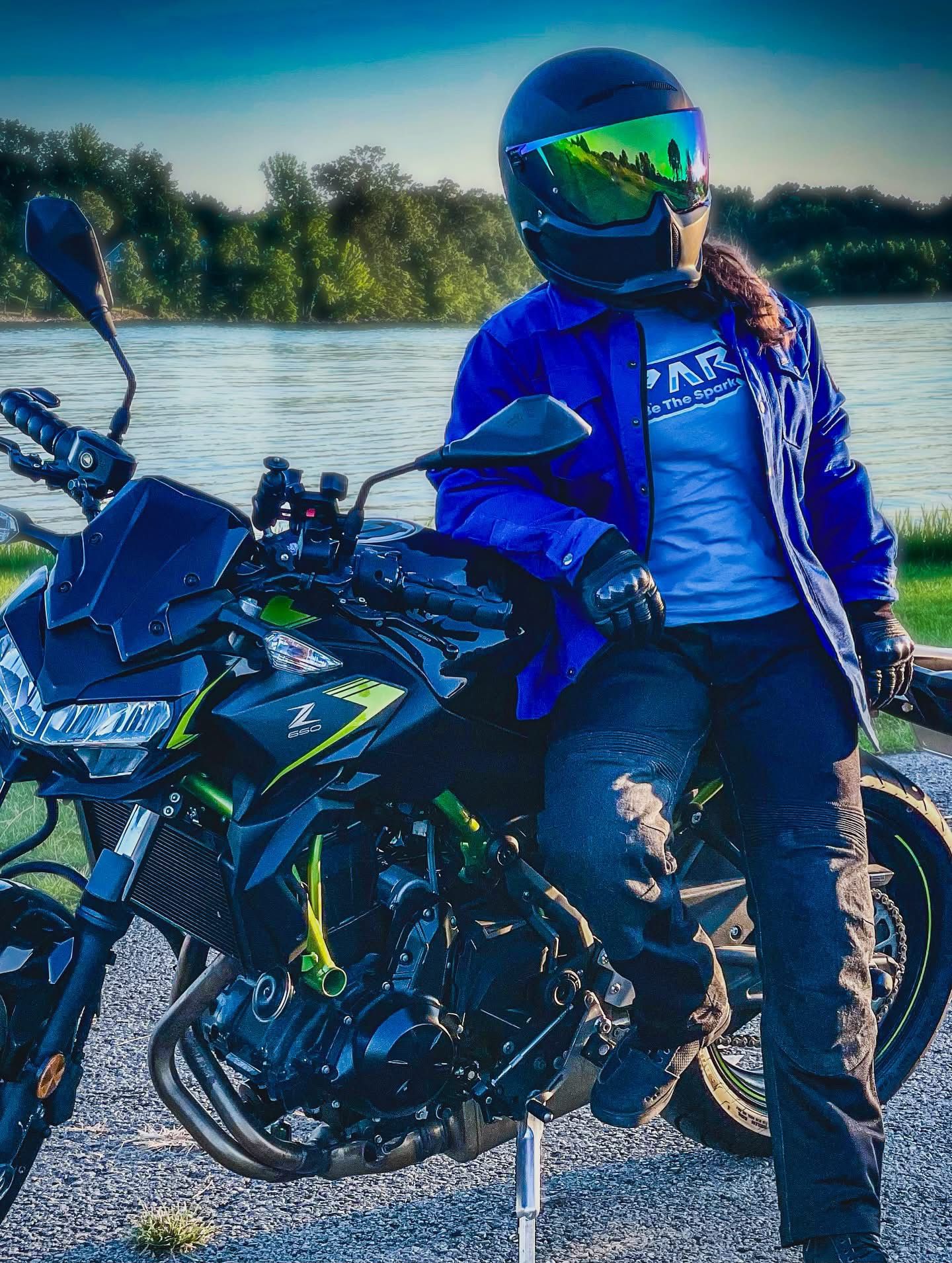 Protective Summer Mesh Shirt for Women - Blue Solid with Pads